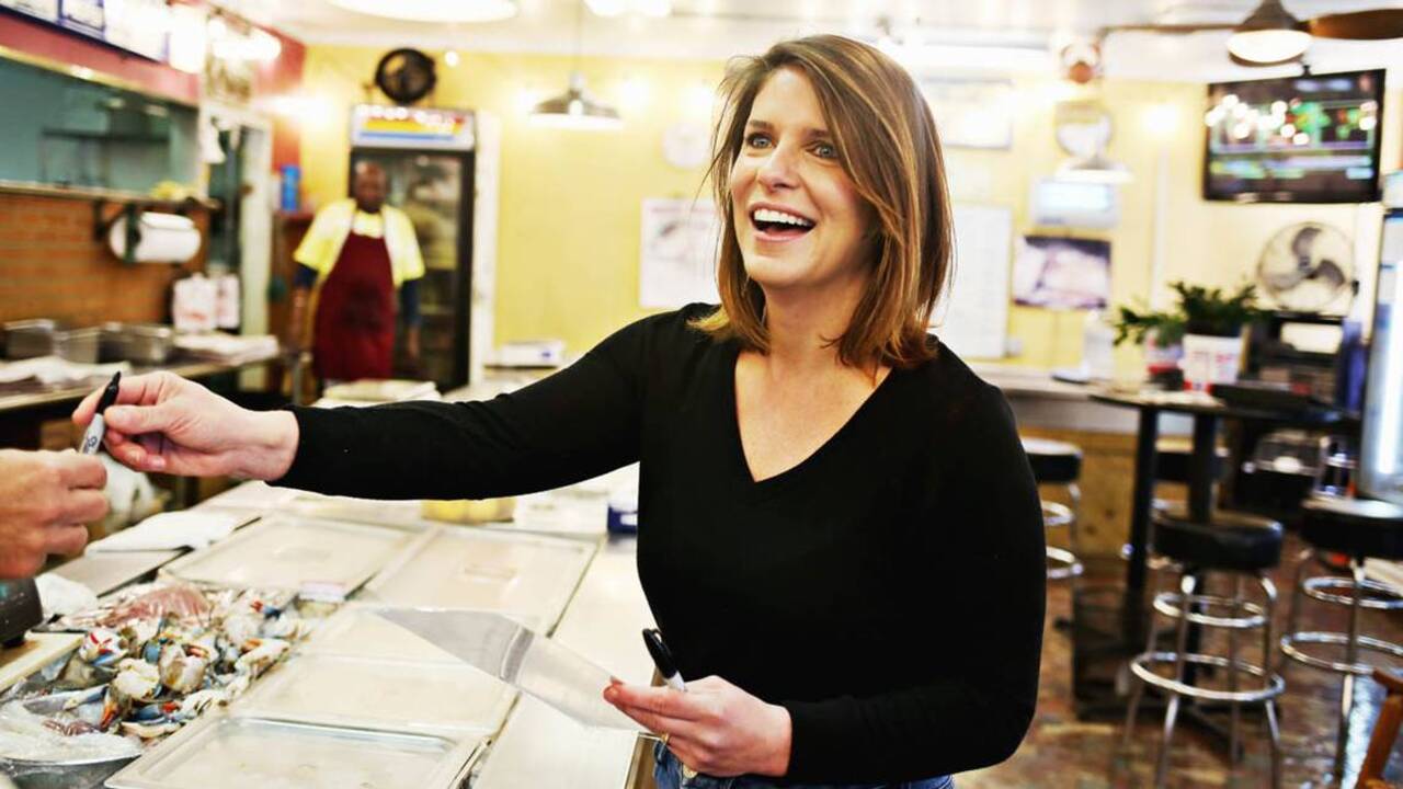 2017 Tar Heels of the Year: Eastern North Carolina’s star chef and author, Vivian Howard