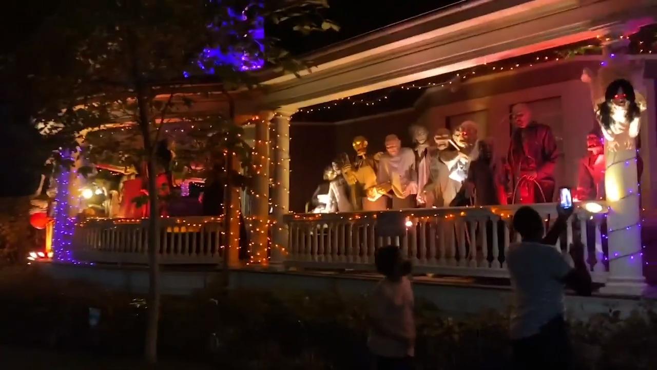 House of Horrors: Brooklyn home boasts incredible Halloween display