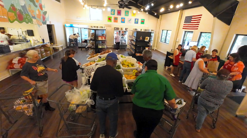 Time-lapse video shows shoppers at Bluffton, SC food bank before SNAP cuts occurred