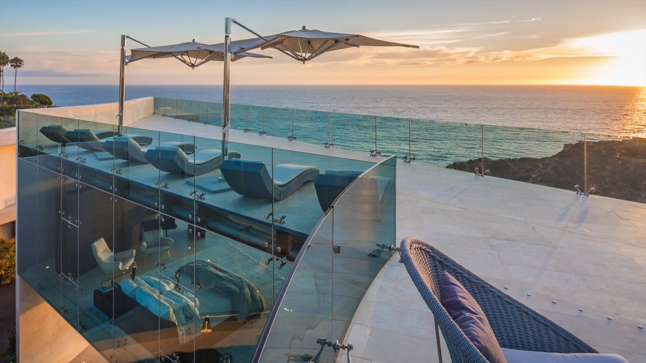 Step inside the new $20.8 million La Jolla home of Alicia Keys
