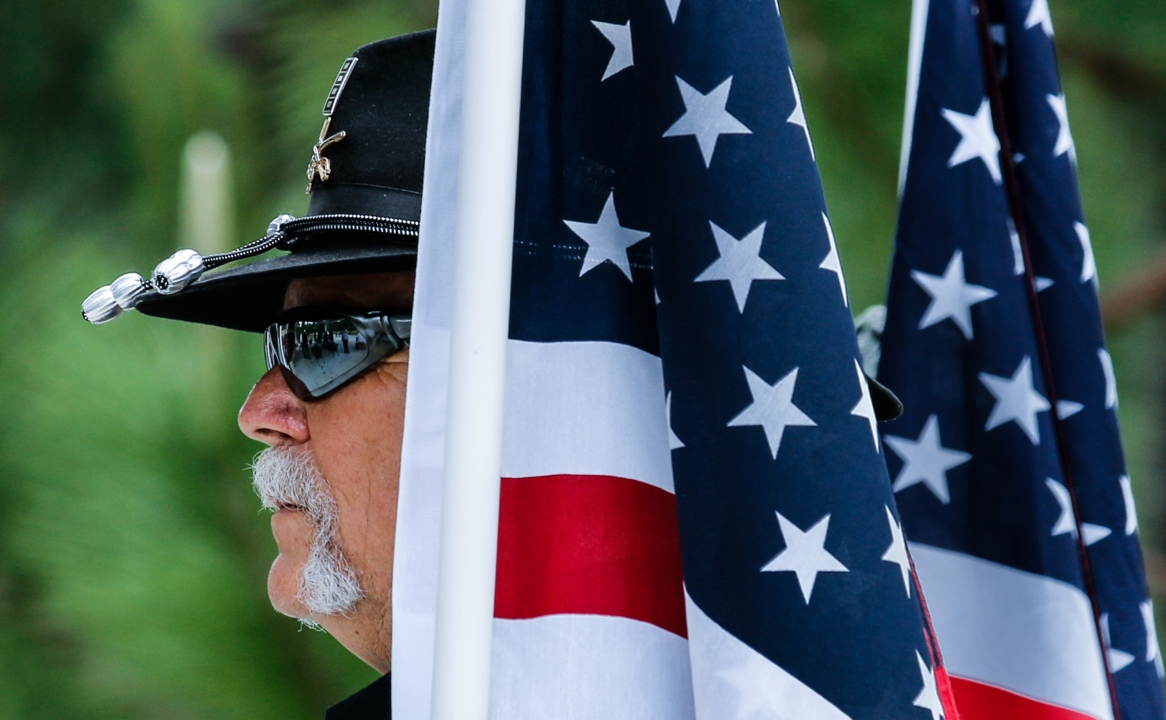 Military honors bestowed on Army and Marine veterans