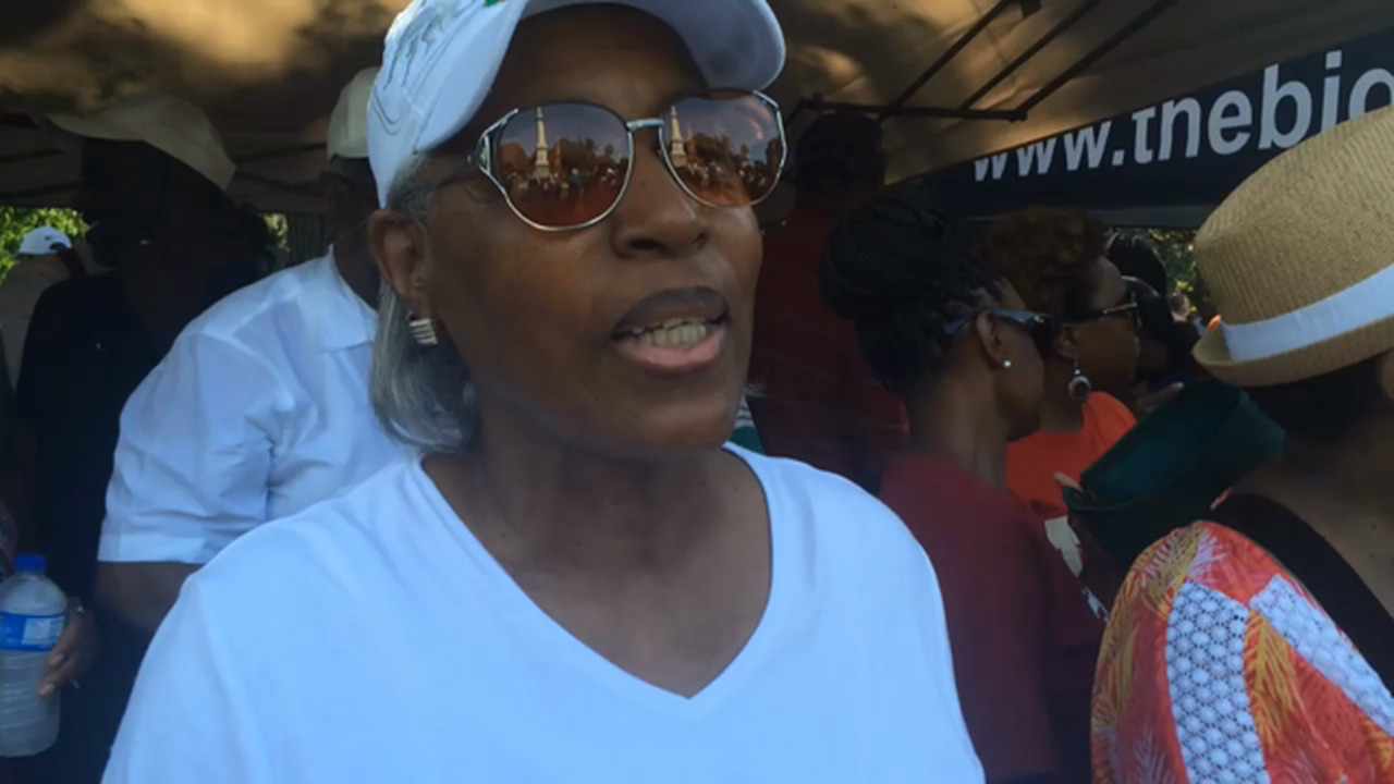 Blog recap: Confederate flag comes down in South Carolina + video