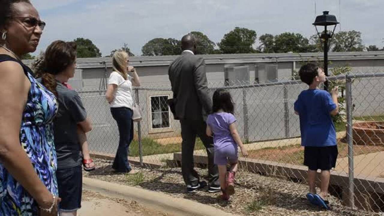 Can consultant under ethics investigation save troubled Charlotte-area charter school?