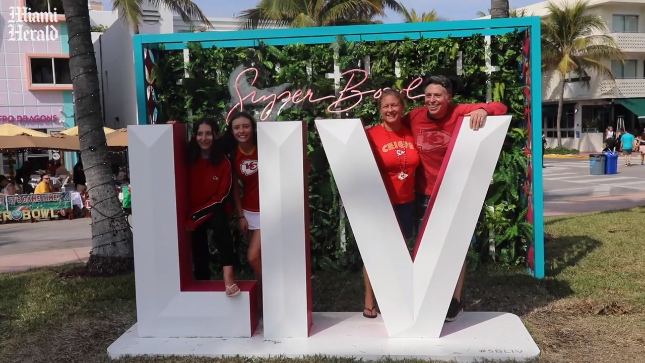 Super Bowl 54 visitors flock to photo booths for lasting memories
