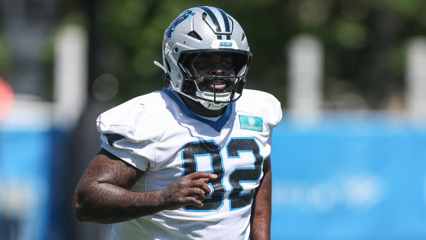 Panthers GM Dan Morgan on Lee Hunter before training camp