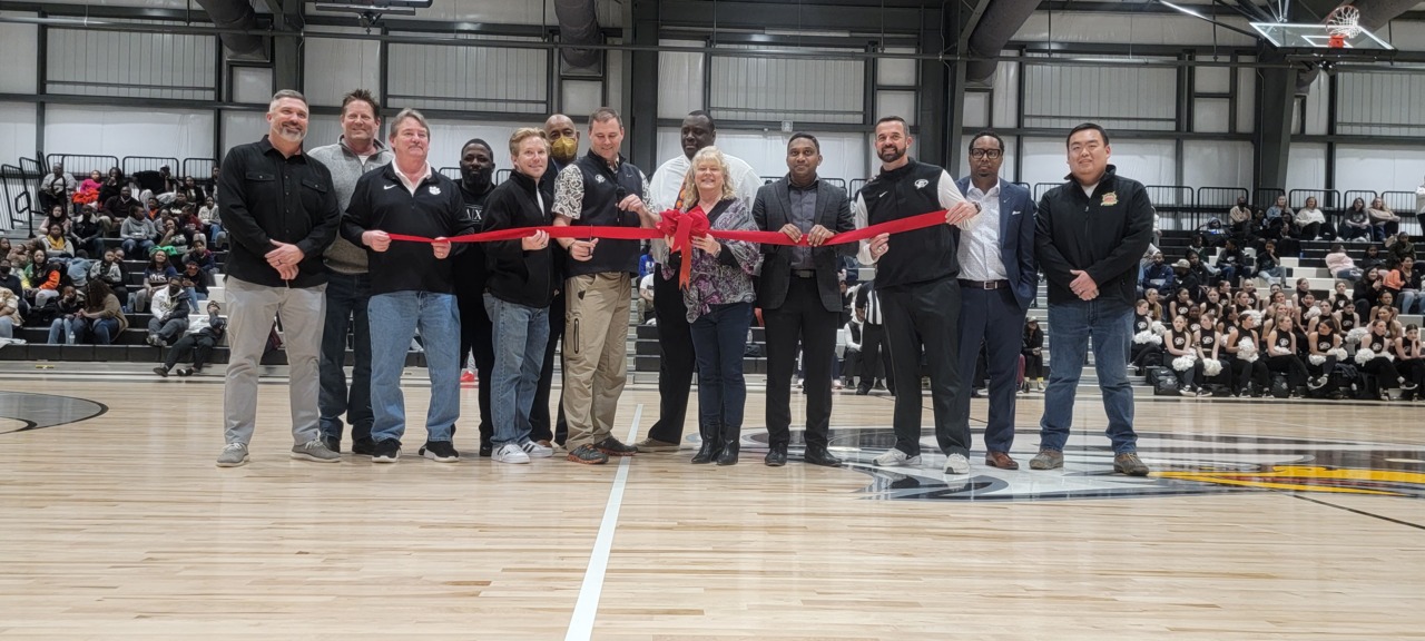 Gray Collegiate coaches discuss opening of schools new gym