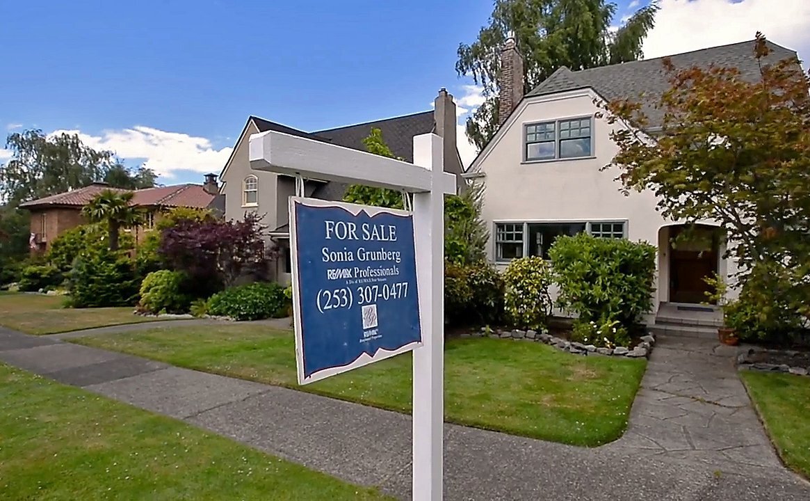 How to buy a home in 10 basic steps