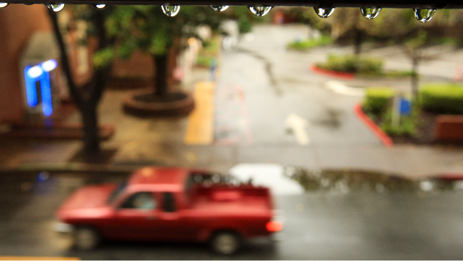Raw video: Late season April rain falls in San Luis Obispo