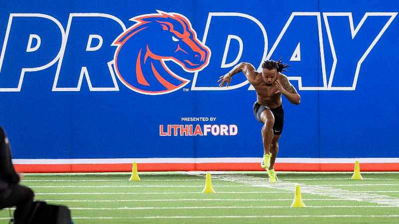 Former Boise State safety Zion Washington at Pro Day for NFL scouts