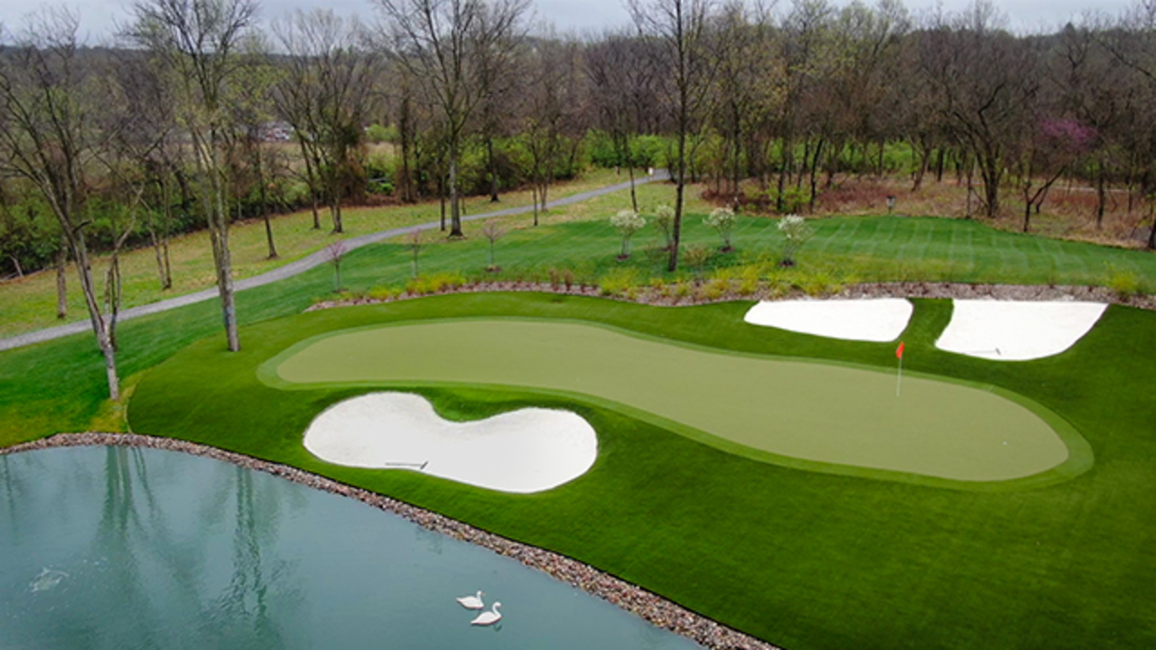 See this replica of the Golden Bell hole of the Augusta National Golf Club built in Kansas City