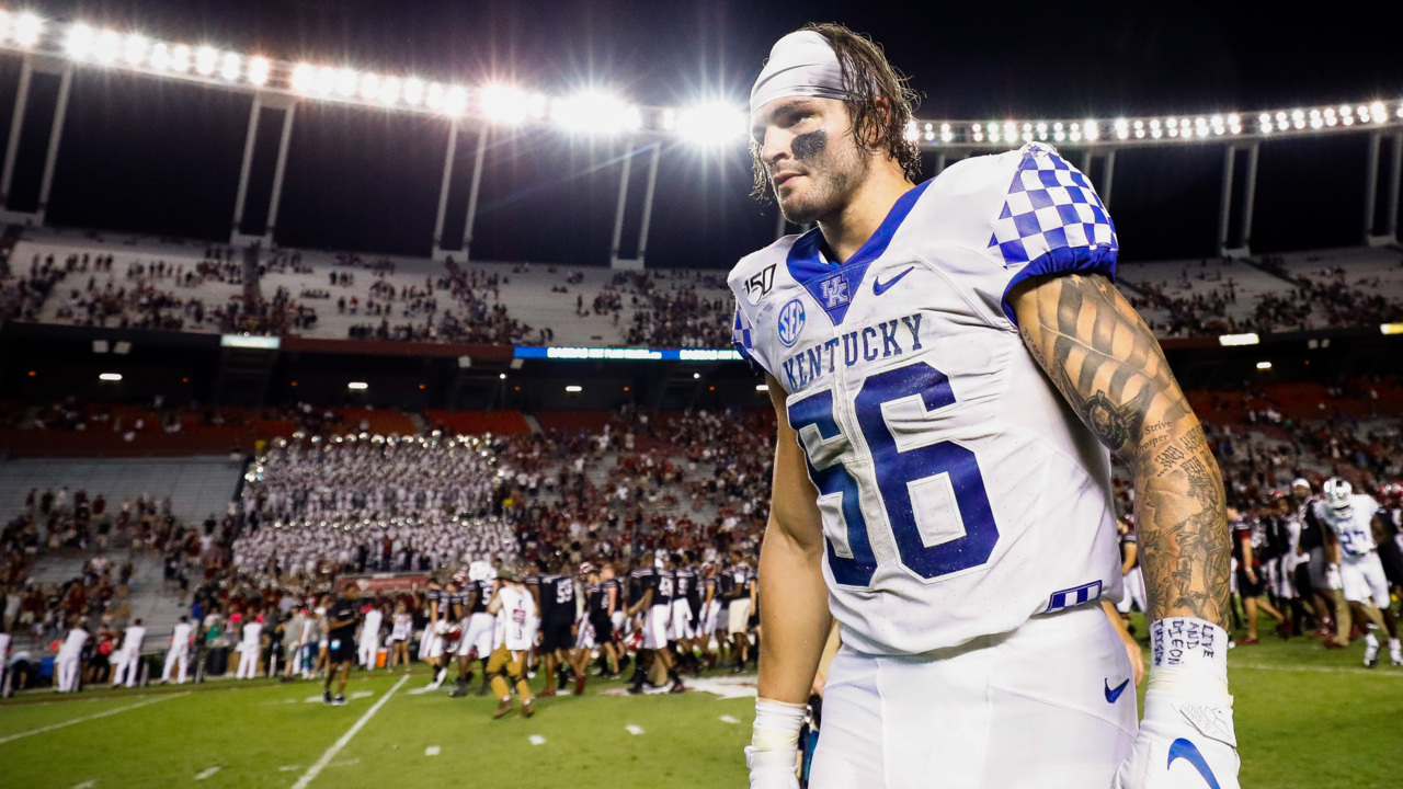 Photo slideshow: South Carolina defeats Kentucky football 24-7