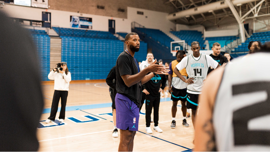 Who’s rapidly becoming the Hornets’ unquestioned leader? It’s the new guy