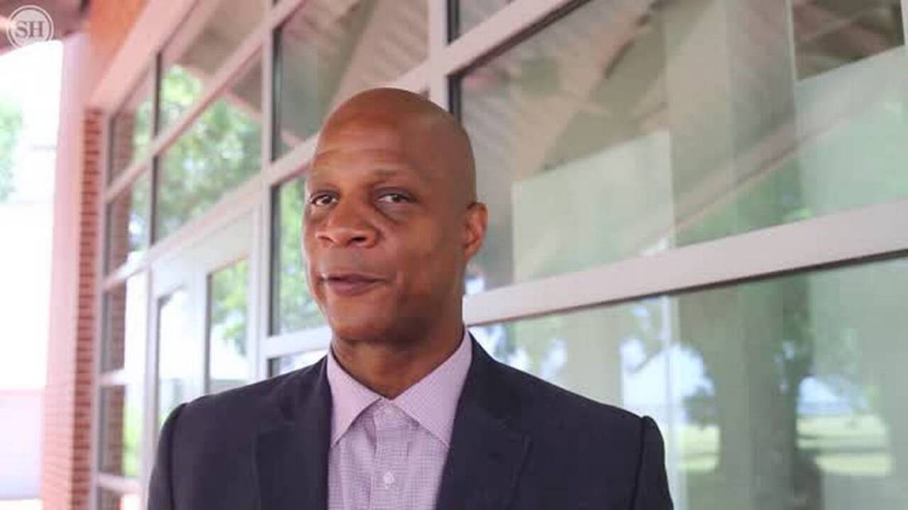 Darryl Strawberry recalls challenges as baseball big leaguer