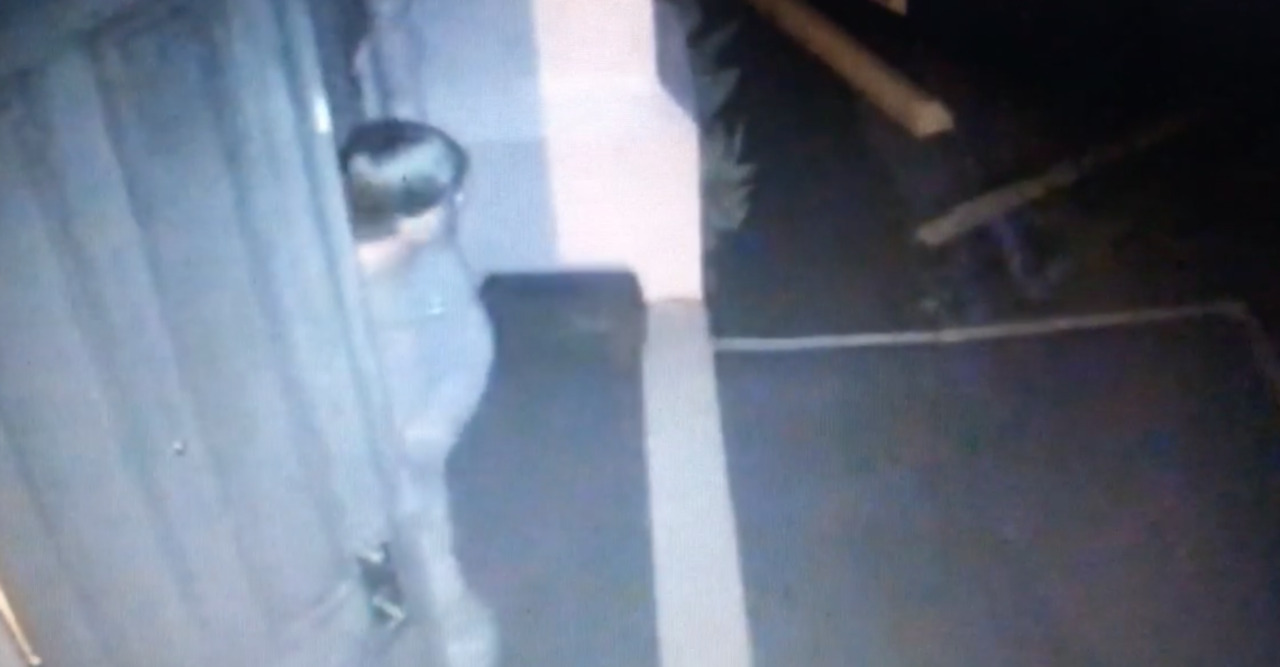 Surveillance video shows events before and after Charleston shooting