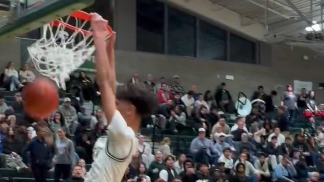 Highlights: Auburn basketball rolls Sunnyside, reaches Tacoma Dome