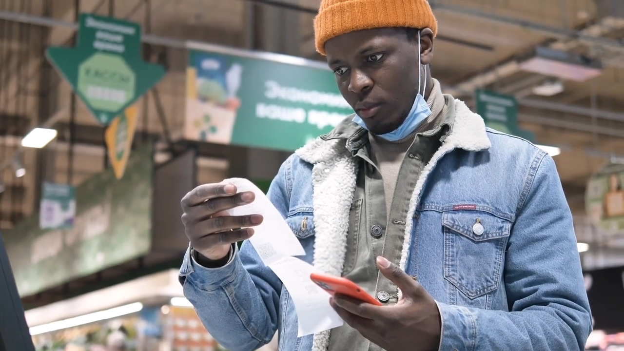 Inflation might have some retirement investors worried. Here’s advice for handling it