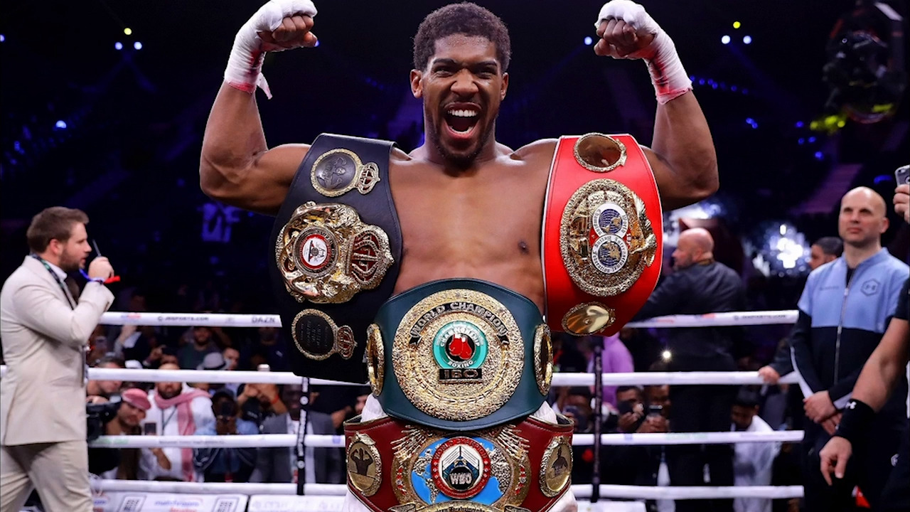Photo Gallery: Anthony Joseph reclaims heavyweight titles