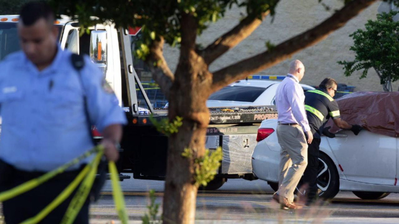 Body found in trunk of car at Florida City Walmart | Miami Herald