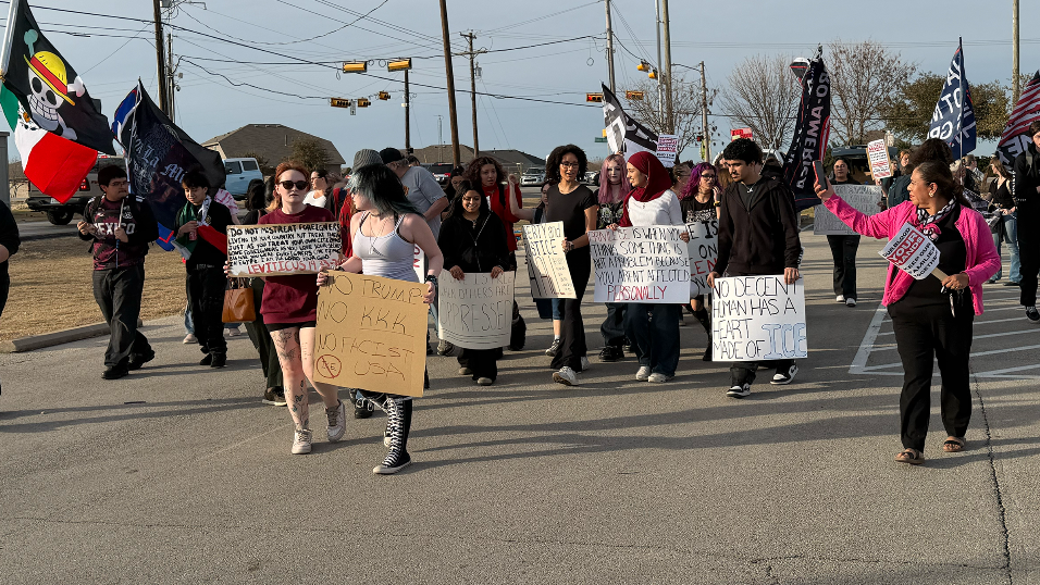 North Texas high school students protest ICE activity in Tarrant County