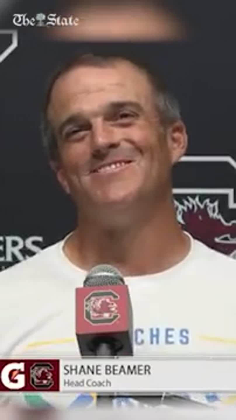 'Very Geeked up!' There's nothing like the first USC game for Shane Beamer
