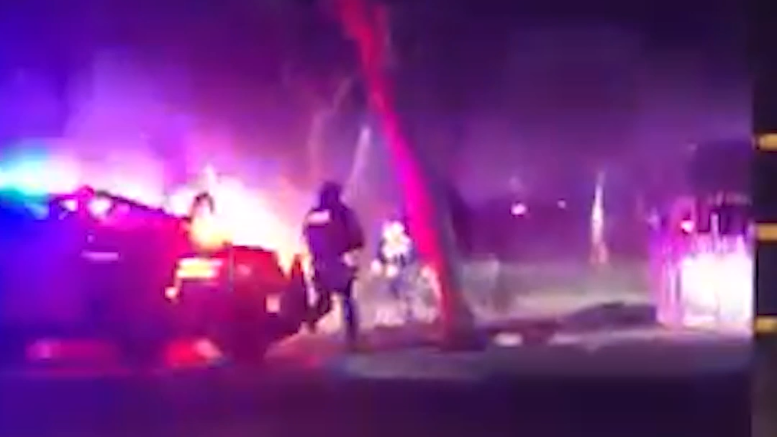 Watch a pursuit end in a PIT maneuver in Fresno neighborhood