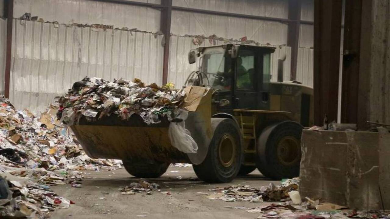 Yes, you need to rinse your recycling. No, it doesn’t have to shine.