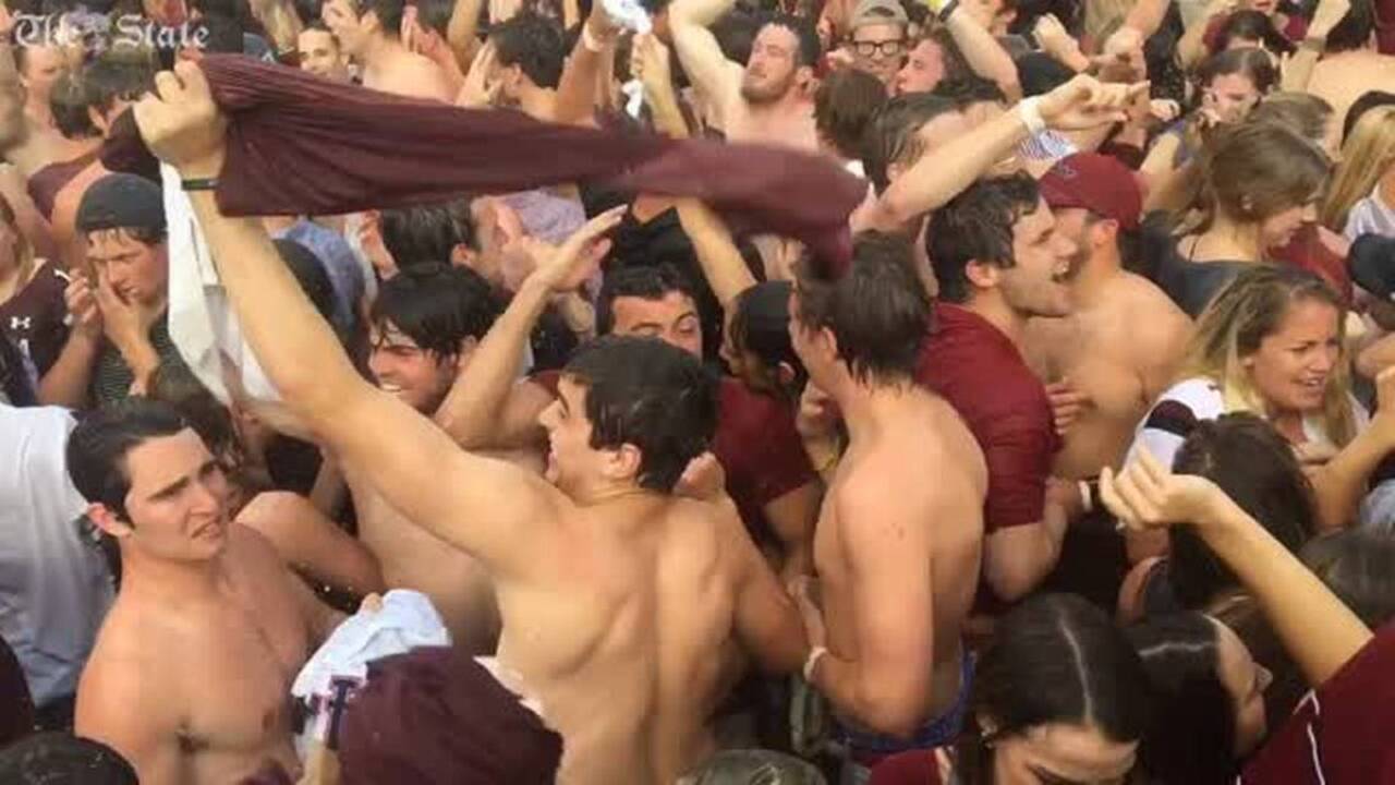 Crazy scenes from Five Points: South Carolina basketball advances to Final Four