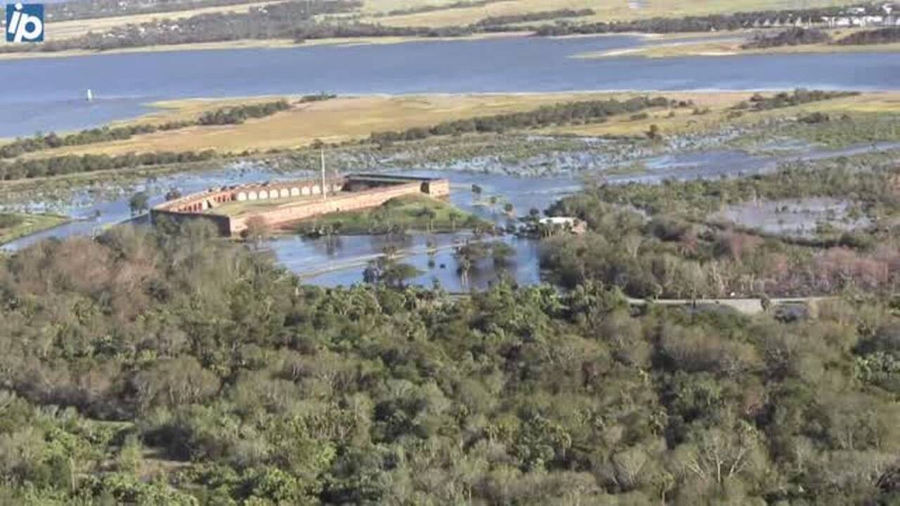 Fort Pulaski in South Carolina overtaken by Hurricane Matthew's surge 