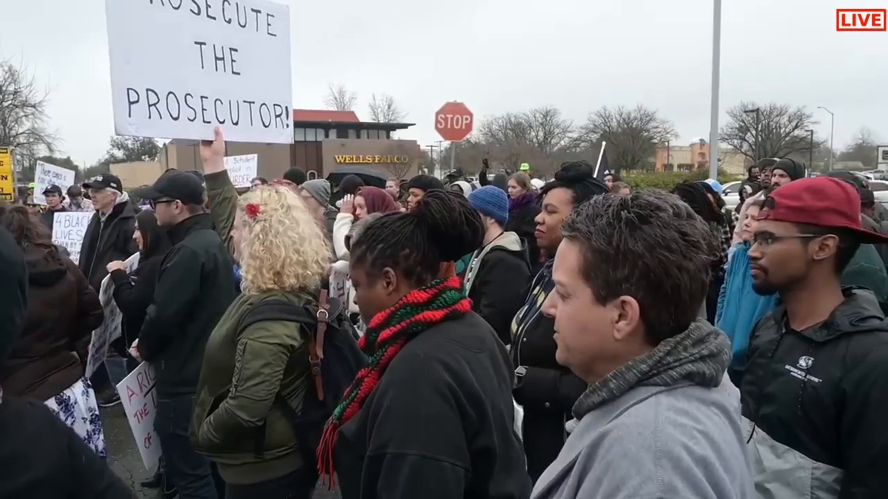 Protestors chant at Sacramento Police Department