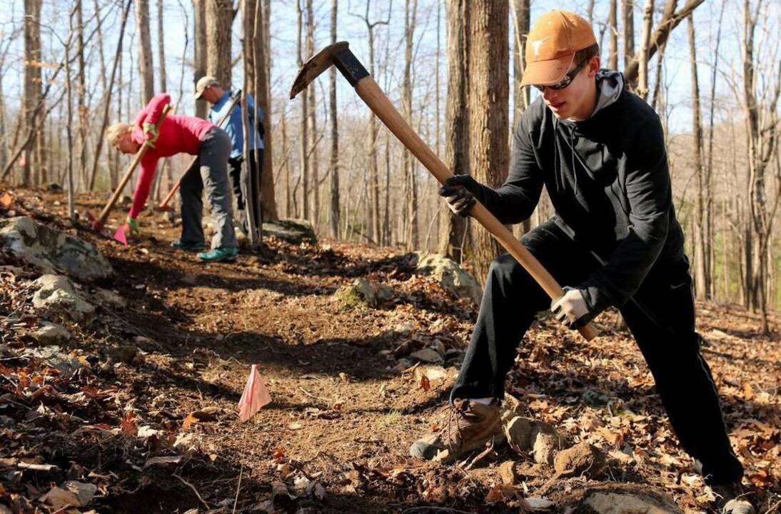 Volunteers reroute a popular Eno River trail to connect to Mountains-to-Sea