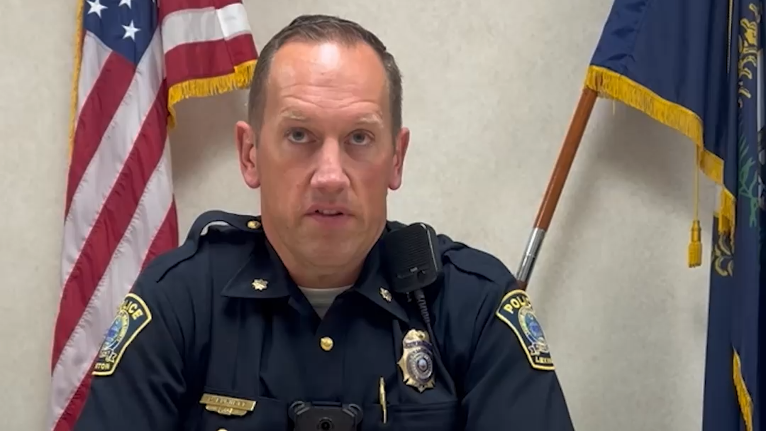 Lexington police explain why officers surrounded man's home