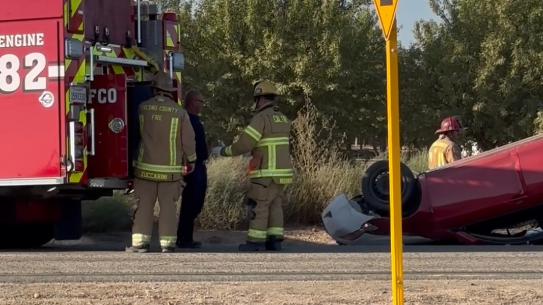 Man killed in early-morning rollover crash near Sanger, CHP says