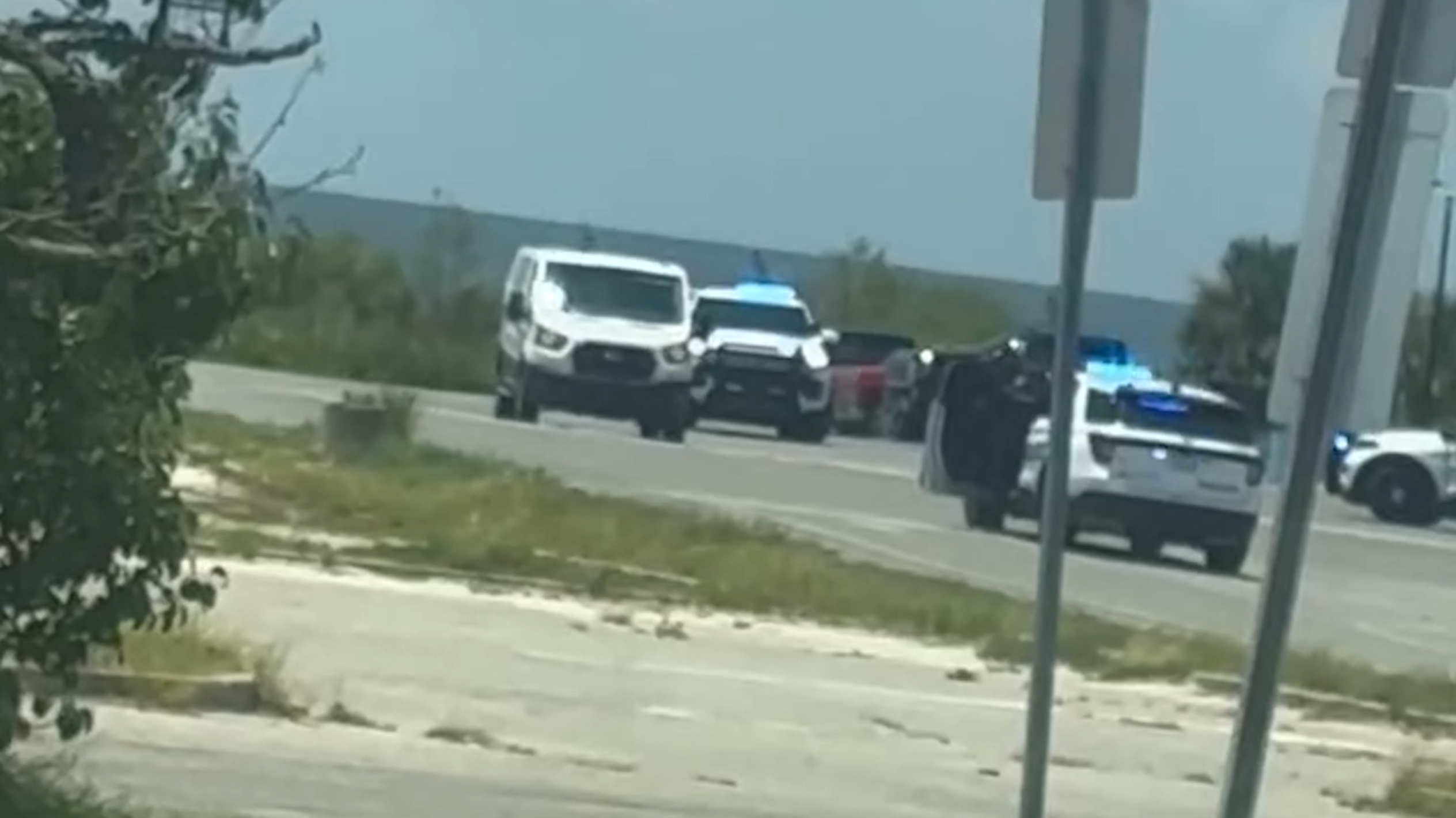 Police chase ends in shootout in Biloxi