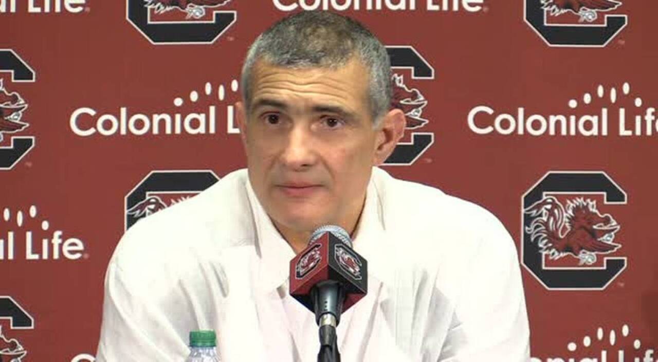 What's wrong with South Carolina's defense?
