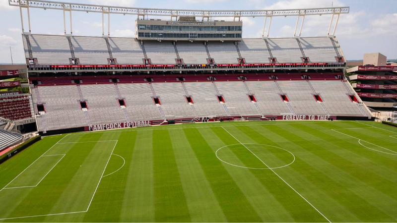 Williams-Brice Stadium transforms into soccer field for Liverpool vs. Manchester United
