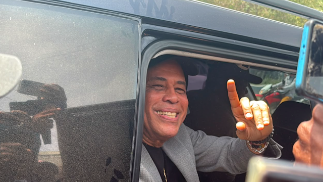 Martelly returns to Haiti to a modest welcome