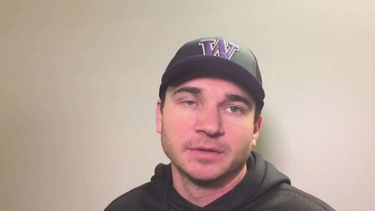 Huskies OC Jonathan Smith previews national semifinal vs. Alabama