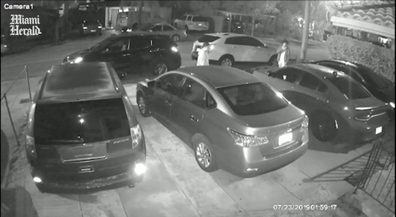 Miami car burglars caught on camera | Miami Herald