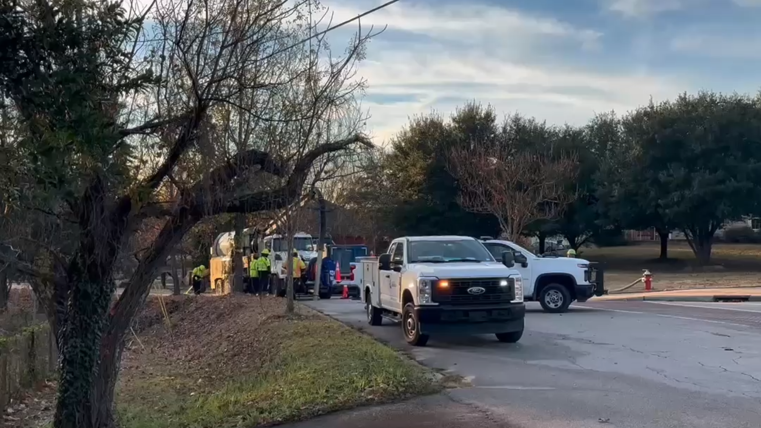 A major water leak just flooded a Columbia street. What we know