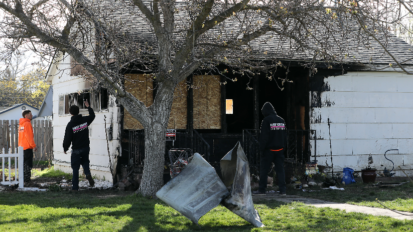 Early morning fire heavily damages Richland home
