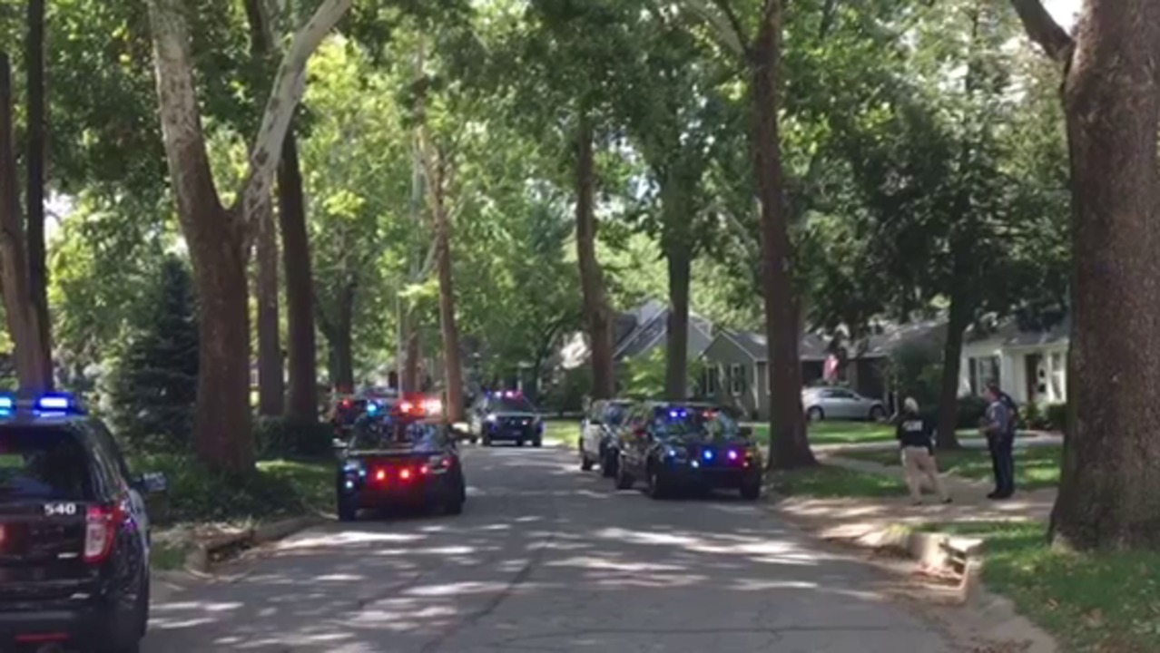 Police chase comes to an end in Prairie Village (Video) | Kansas City Star
