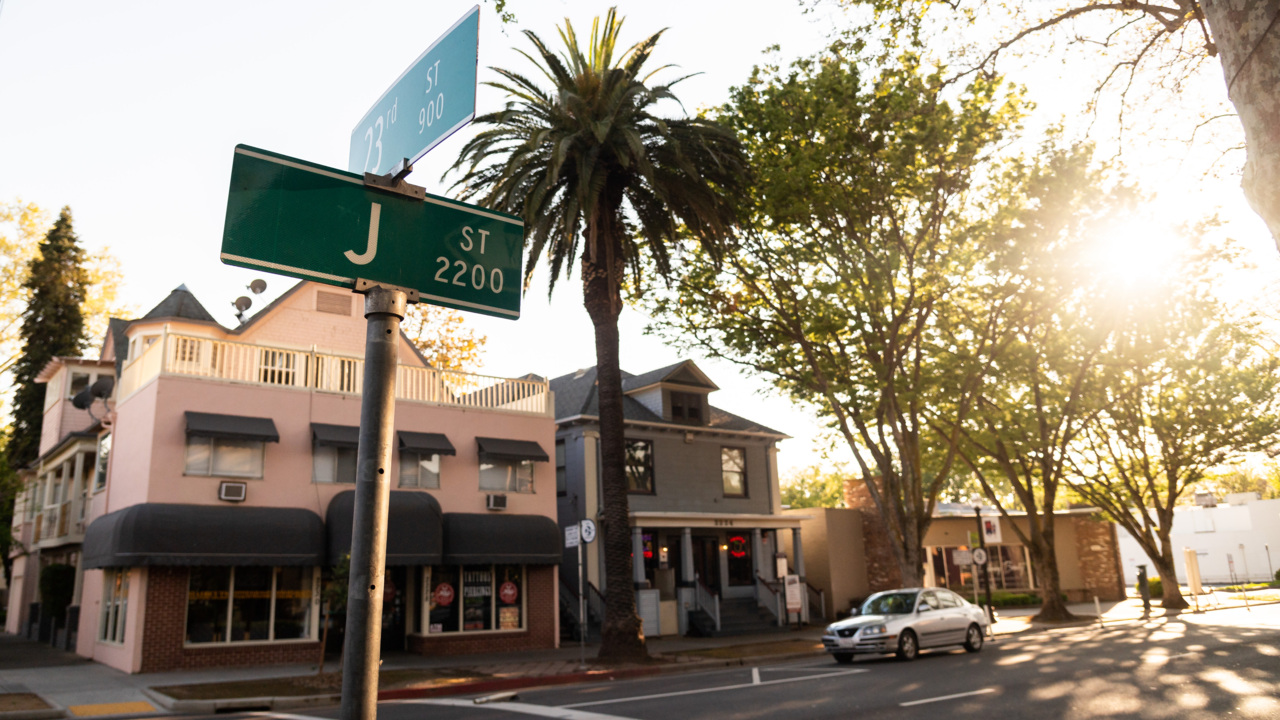 ‘Like the Twilight Zone.’ Inside a vibrant Sacramento neighborhood devastated by the lockdown