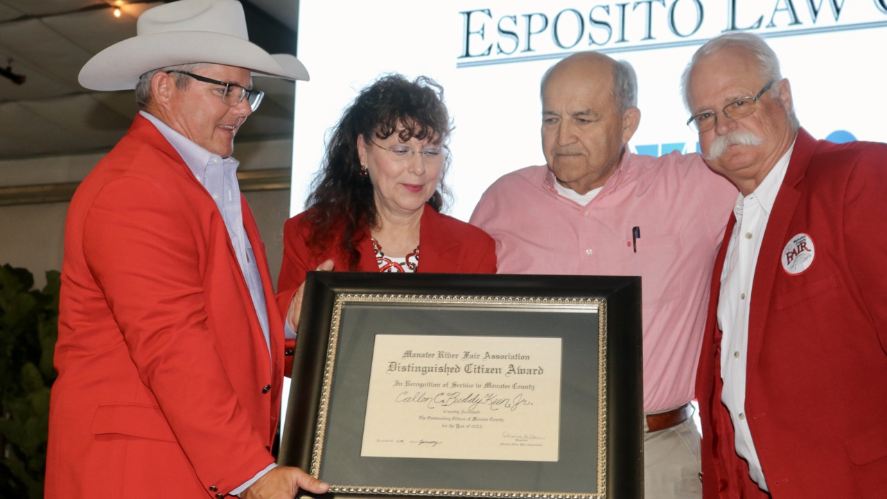 ‘Down in the dirt.’ 7th generation farmer gets top award at Manatee County Fair