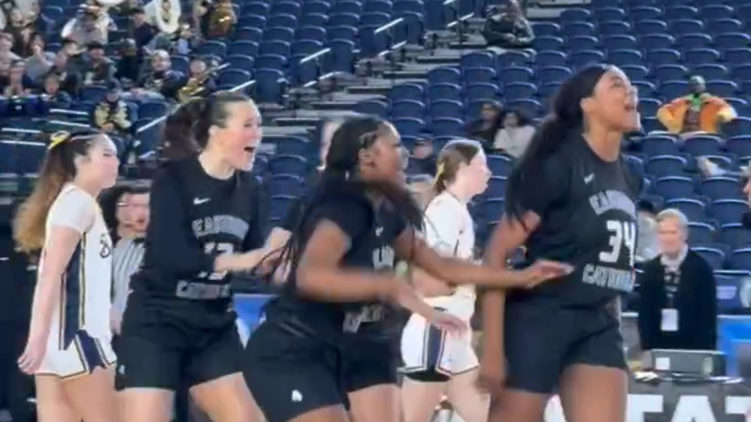 Down goes No. 1! Nduka, Eastside Catholic upset Bellevue, claim 3A girls title