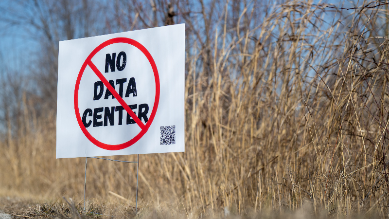 Bly Road neighbors to fight 400‑Acre AI data center
