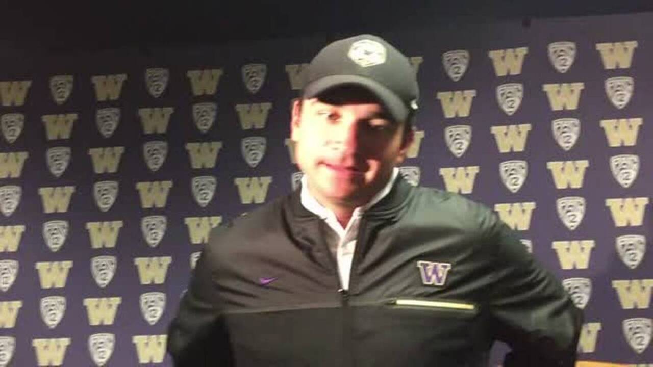 OC Jonathan Smith talks after UW's 48-13 win over Rutgers