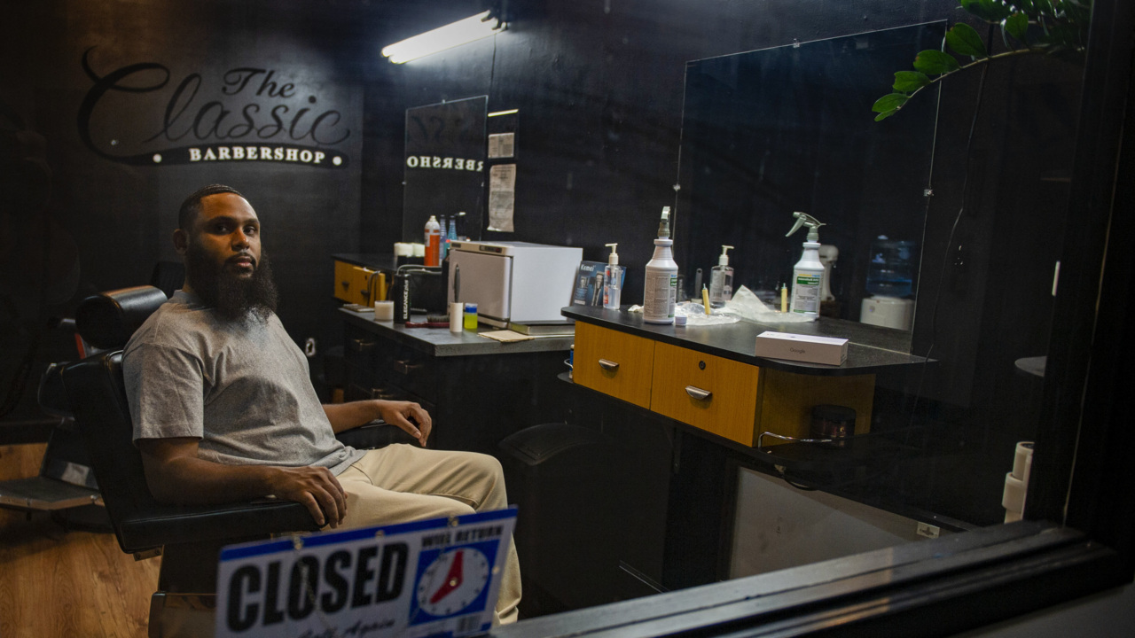 Iftars alone. Closed mosques. A Sacramento barber observes Ramadan in a time of isolation