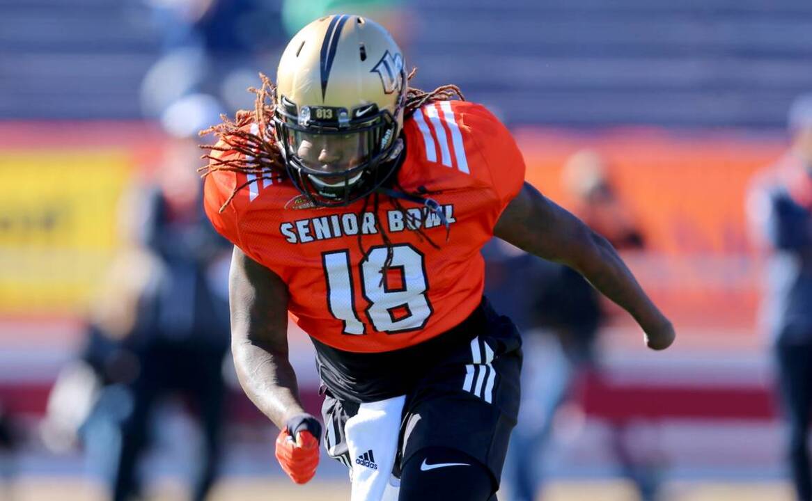 One-handed LB Shaquem Griffin delivers inspirational message