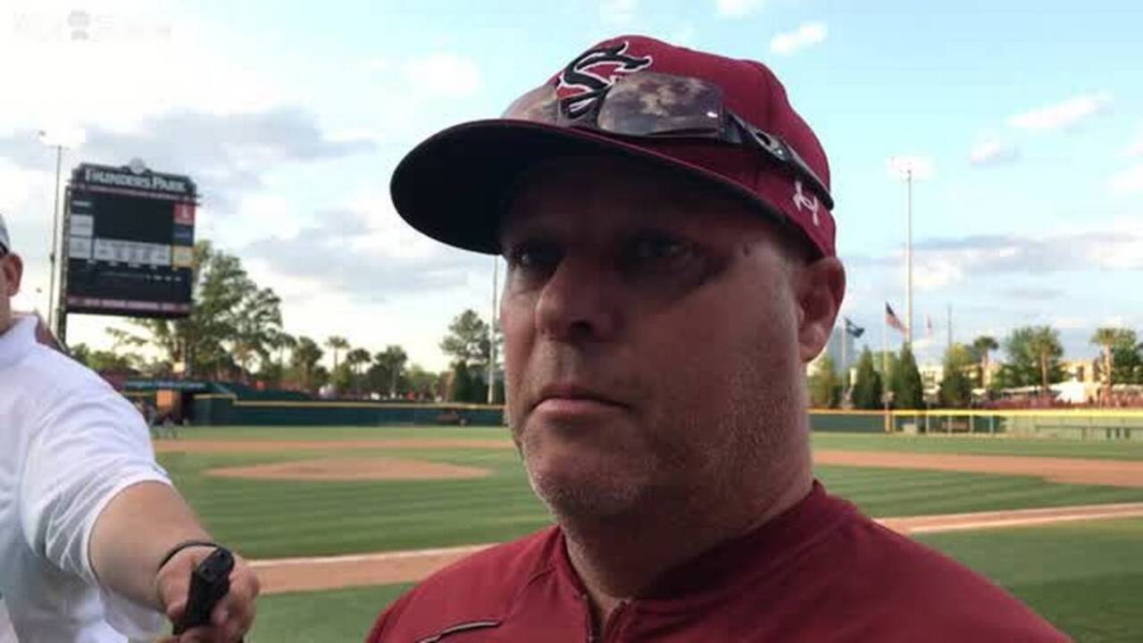 At midway point in season, USC has hope in SEC East