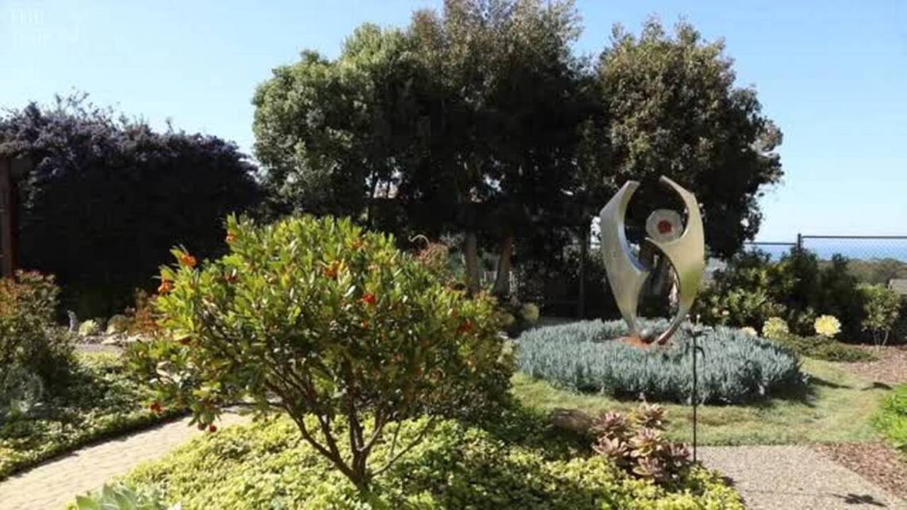 Tour Jim and Deborah Whitson’s ocean-view garden in Los Osos